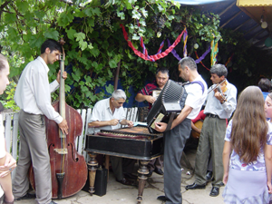 Zaharia family